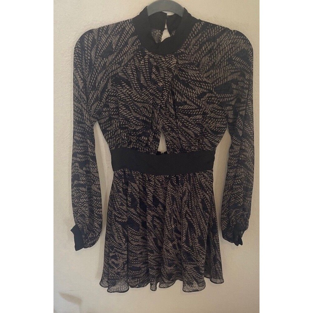 BCBGeneration Mini Black Blue Tan Print Dress Size 0 Long Sleeve Cutouts